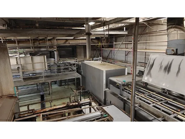 Chicken gas stunning and crate washer line - afbeelding 1 van  85
