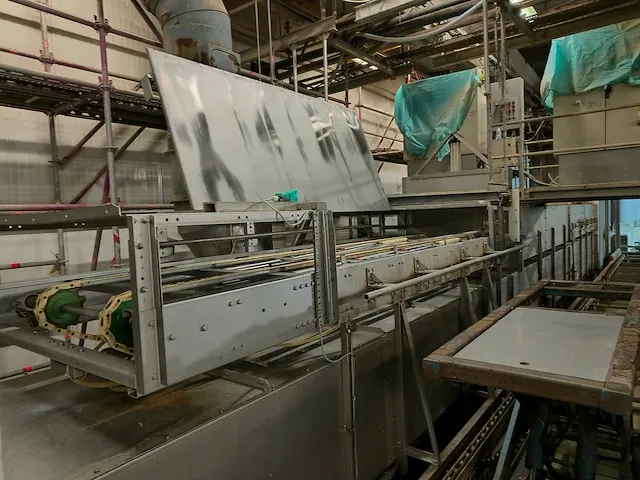Chicken gas stunning and crate washer line - afbeelding 21 van  85