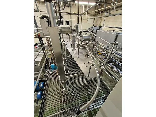 Chicken gas stunning and crate washer line - afbeelding 28 van  85