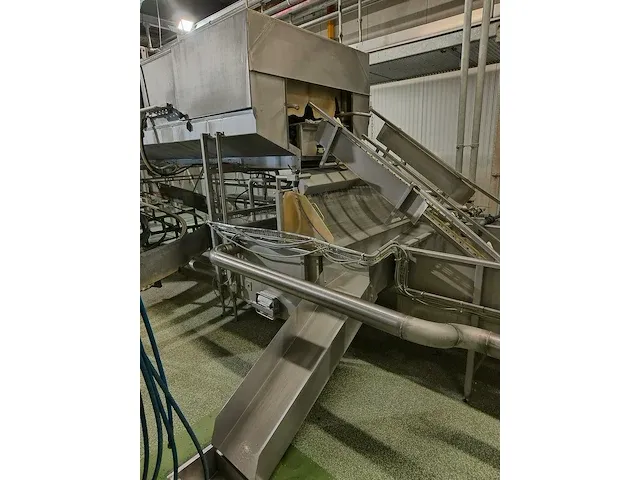 Chicken gas stunning and crate washer line - afbeelding 41 van  85