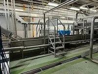 Chicken gas stunning and crate washer line - afbeelding 43 van  85