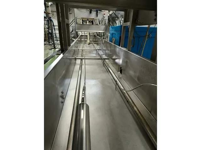 Chicken gas stunning and crate washer line - afbeelding 44 van  85