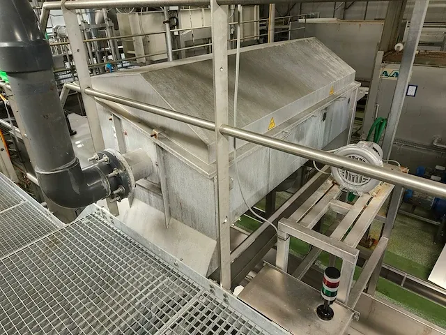 Chicken gas stunning and crate washer line - afbeelding 49 van  85