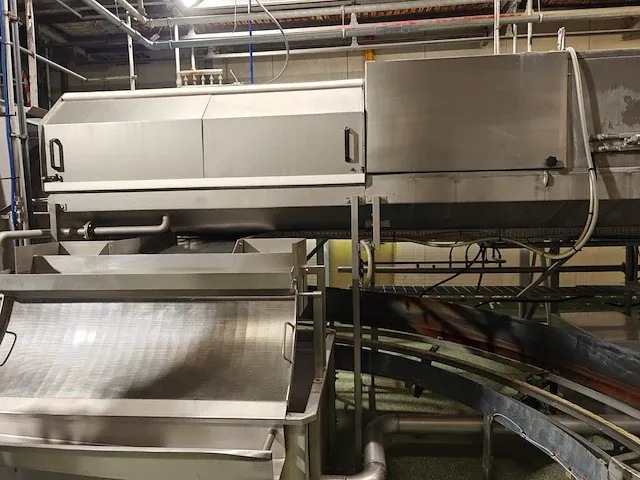 Chicken gas stunning and crate washer line - afbeelding 77 van  85