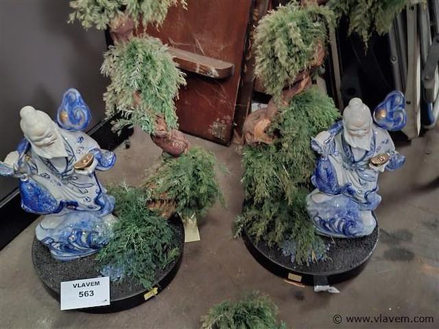 Chinees beeldje - afbeelding 1 van  2