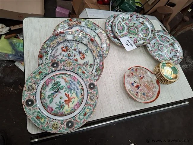 Chinees vaatwerk - afbeelding 1 van  3