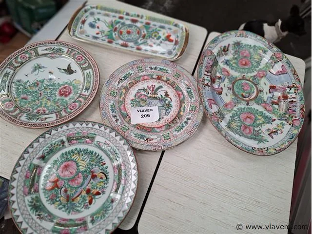 Chinees vaatwerk - afbeelding 1 van  2