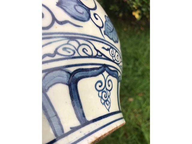Chinese blue and white vase - afbeelding 5 van  17