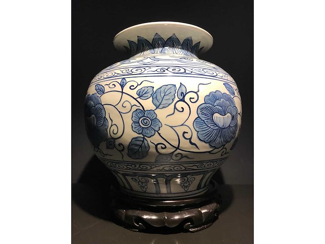 Chinese blue and white vase - afbeelding 6 van  17