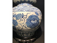Chinese blue and white vase - afbeelding 7 van  17