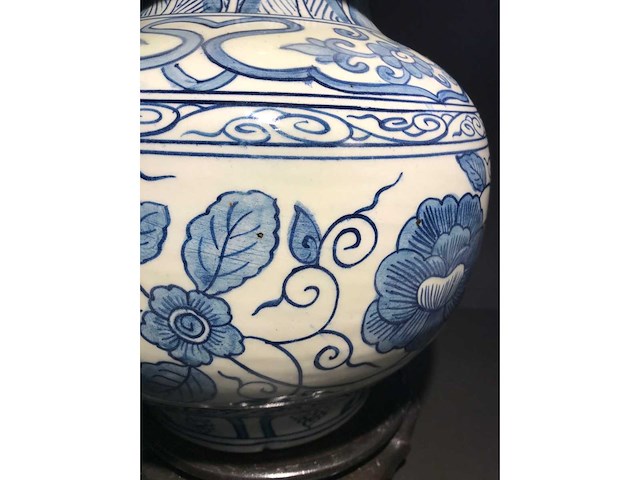 Chinese blue and white vase - afbeelding 9 van  17