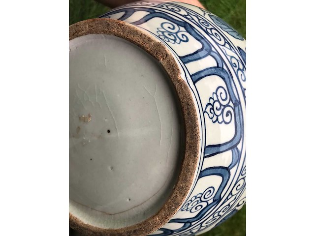 Chinese blue and white vase - afbeelding 4 van  17