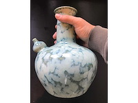 Chinese ceramic kendi - afbeelding 1 van  8