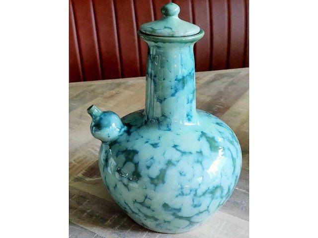 Chinese ceramic kendi - afbeelding 2 van  8