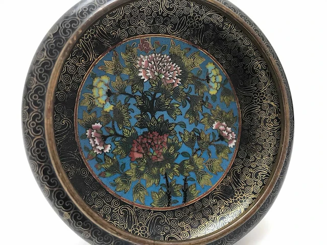 Chinese cloissoné detailed bowl - afbeelding 16 van  22
