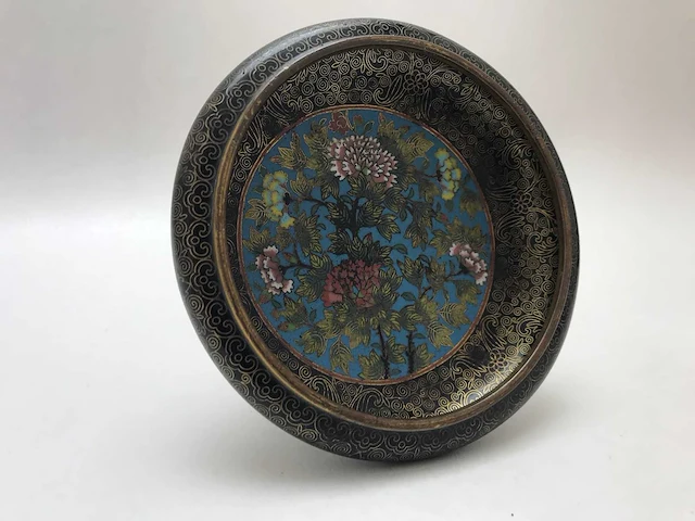 Chinese cloissoné detailed bowl - afbeelding 19 van  22