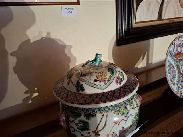 Chinese dekselvaas - afbeelding 2 van  3