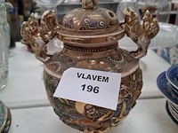 Chinese dekselvaas - afbeelding 1 van  2