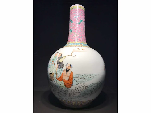 Chinese famille rose bottle vase ‘eight immortals’ - porcelain - china - 20th century - afbeelding 17 van  32