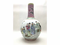 Chinese famille rose bottle vase ‘eight immortals’ - porcelain - china - 20th century - afbeelding 29 van  32