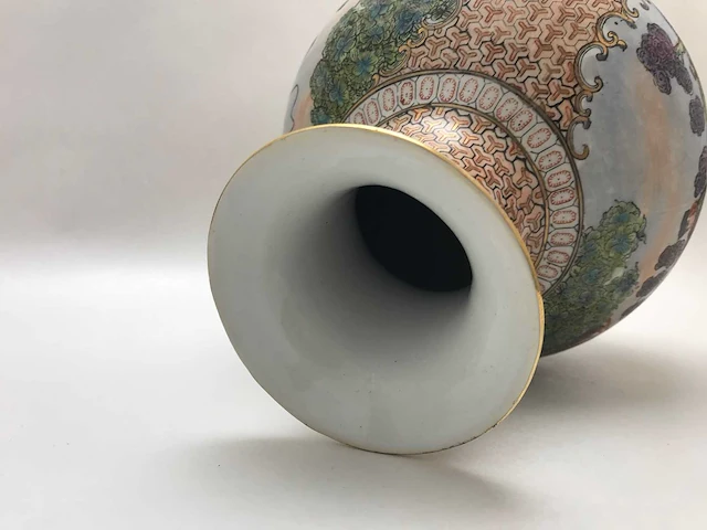 Chinese guangzhou export porcelain vase with hunting scene - european market - (early 20th century) - afbeelding 11 van  34