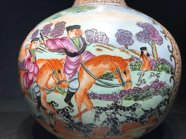 Chinese guangzhou export porcelain vase with hunting scene - european market - (early 20th century) - afbeelding 18 van  34