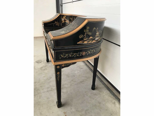 Chinese lacquerware black gold desk with chair - afbeelding 2 van  31