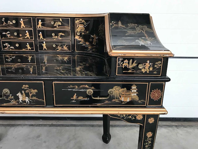 Chinese lacquerware black gold desk with chair - afbeelding 29 van  31