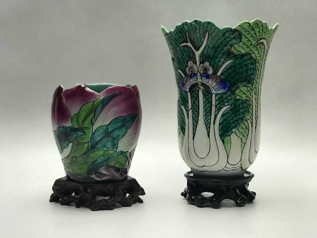 Chinese porcelain (2x) - afbeelding 1 van  22