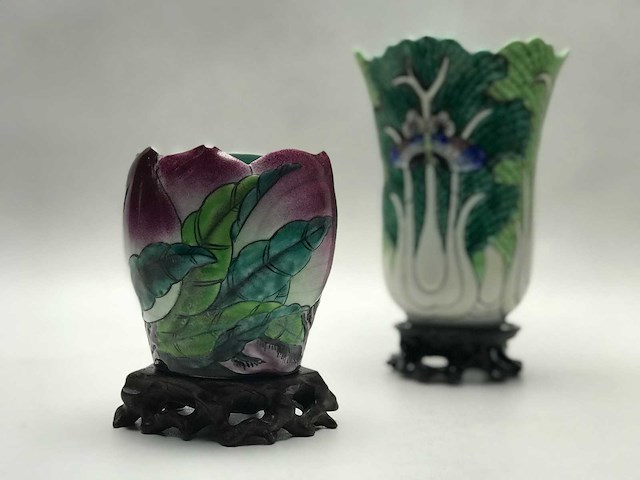 Chinese porcelain (2x) - afbeelding 12 van  22