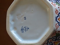 Chinese vaas, chinese kom, pot met deksel (alles porselein) - afbeelding 3 van  10