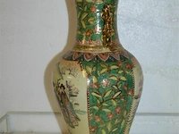 Chinese vaas satsuma h=45cm 5 mensen bij meer - afbeelding 2 van  3