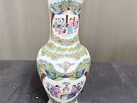 Chinese vaat 45 cm hoog - met stempel onderkant - afbeelding 1 van  4