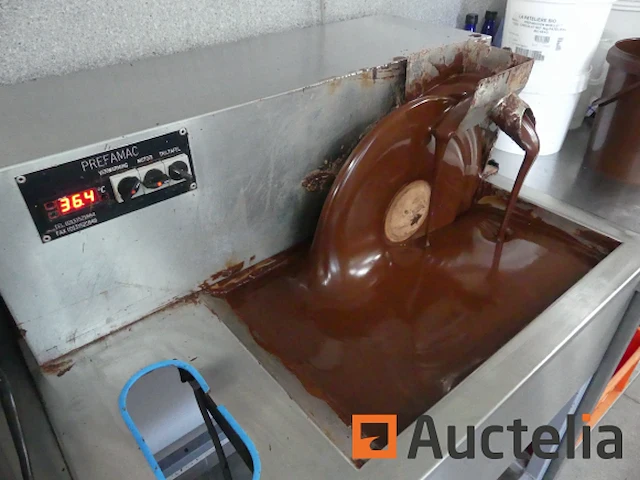 Chocolade tempereermachine 30kg prefamac - afbeelding 12 van  14