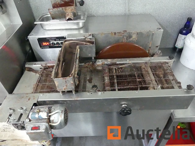 Chocolade tempereermachine 30kg prefamac - afbeelding 13 van  14