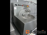 Chocolade tempereermachine met wiel 15kg prefamac jzj15 - afbeelding 3 van  9