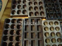 Chocovit bakelieten praliné vorm - afbeelding 2 van  5