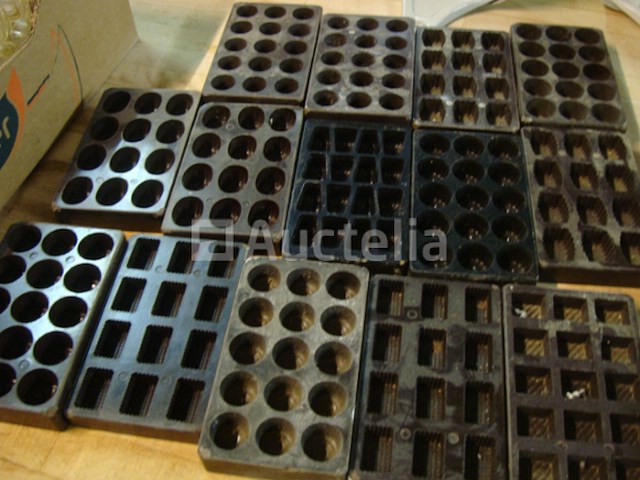 Chocovit bakelieten praliné vorm - afbeelding 4 van  5