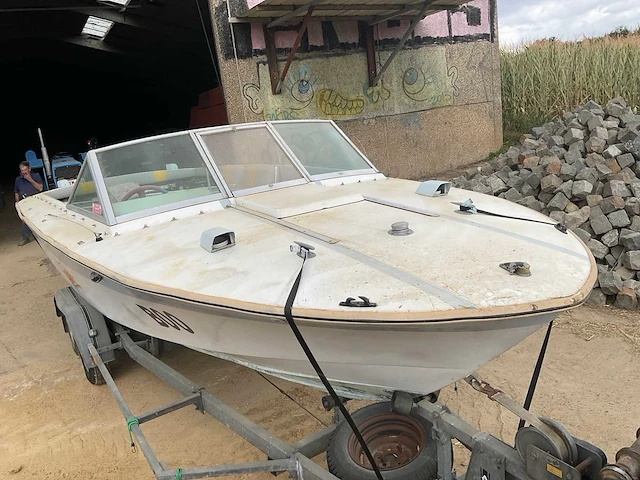 Chris craft speedboot - afbeelding 10 van  28