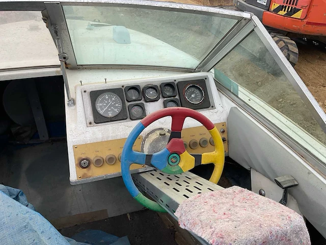 Chris craft speedboot - afbeelding 13 van  28