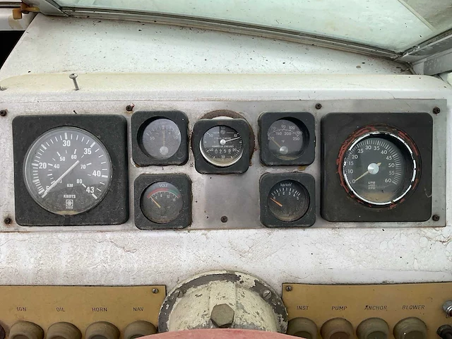 Chris craft speedboot - afbeelding 14 van  28