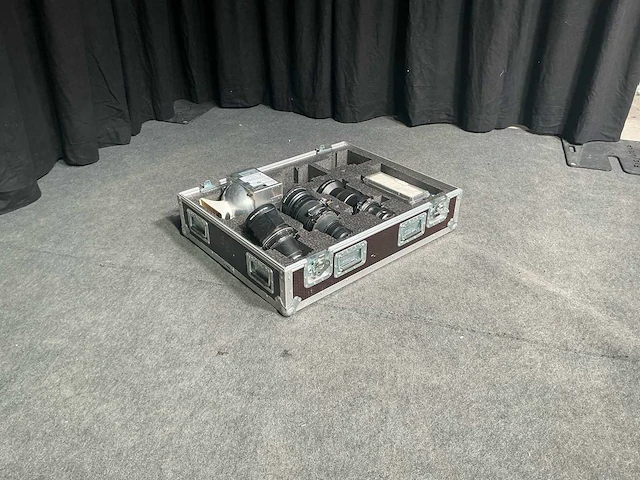 Christie mirage s+ lot van lenzen voor beamer - afbeelding 6 van  12