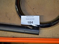 Chroom keukenkraan met uittrekbare sproeikop, zwarte keukenkraan - afbeelding 2 van  6