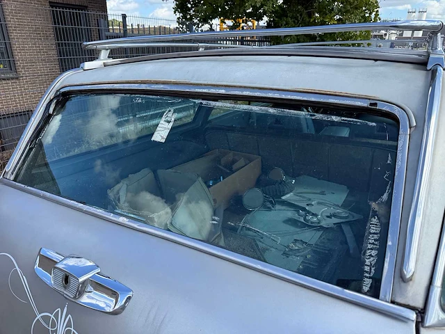 Chrysler - hardtop - stationwagon - klassieke auto's >15 - afbeelding 27 van  93