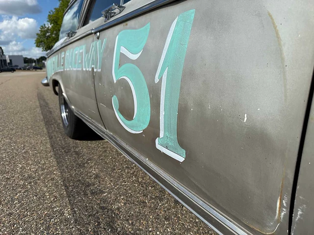 Chrysler - hardtop - stationwagon - klassieke auto's >15 - afbeelding 32 van  93