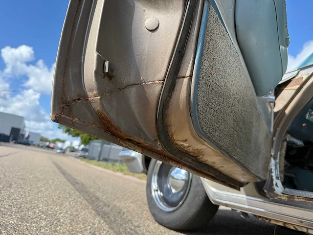 Chrysler - hardtop - stationwagon - klassieke auto's >15 - afbeelding 56 van  93