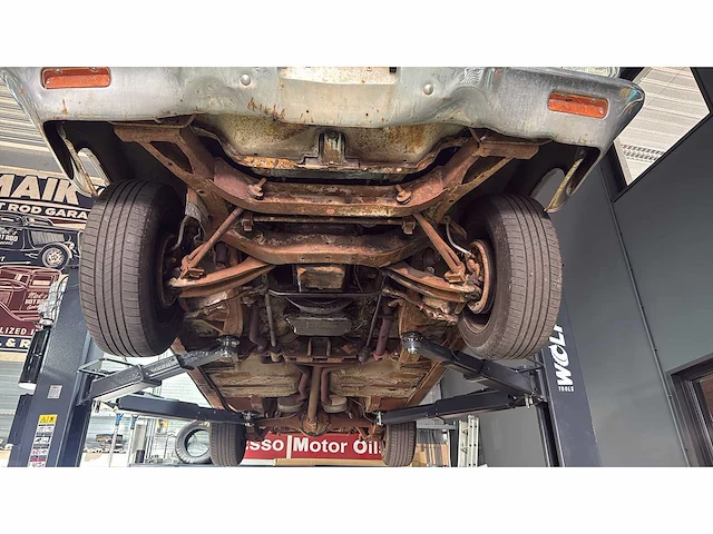 Chrysler - hardtop - stationwagon - klassieke auto's >15 - afbeelding 9 van  93