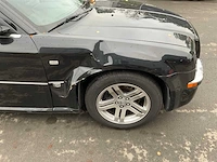 Chrysler 300 personenauto - afbeelding 3 van  29
