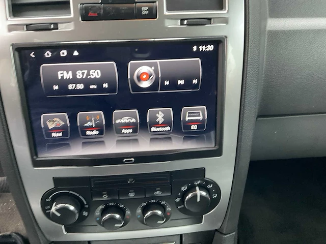 Chrysler 300 personenauto - afbeelding 10 van  29