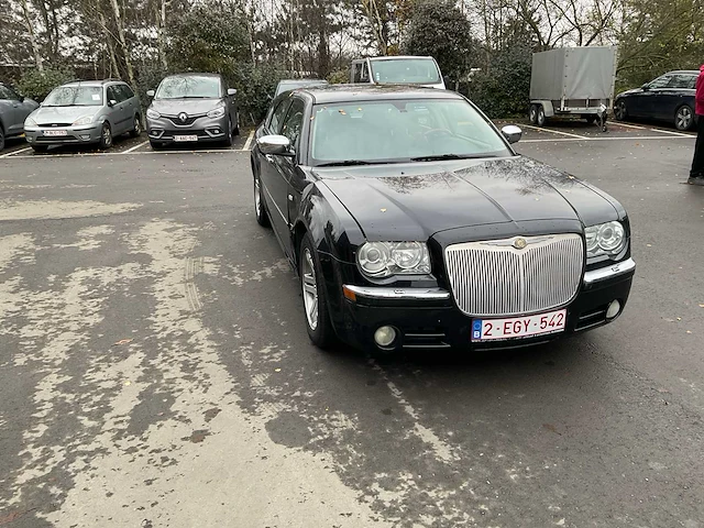 Chrysler 300 personenauto - afbeelding 24 van  29
